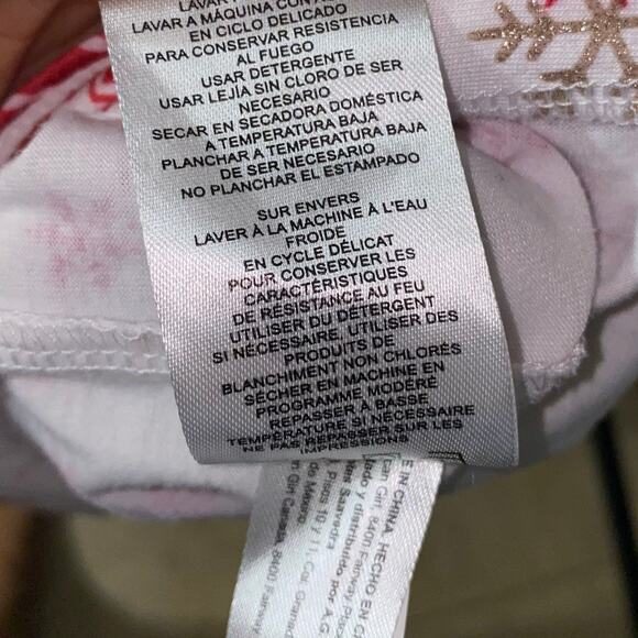 American Girl Warm Wishes Two Piece Pajama Set Girls Red White Gold XL (18/20) - Picture 8 of 14